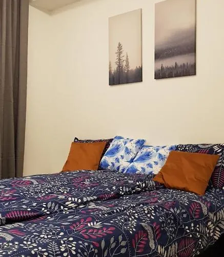 In - Antinkatu بوري