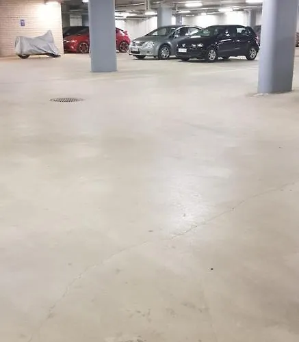 In - Antinkatu * بوري